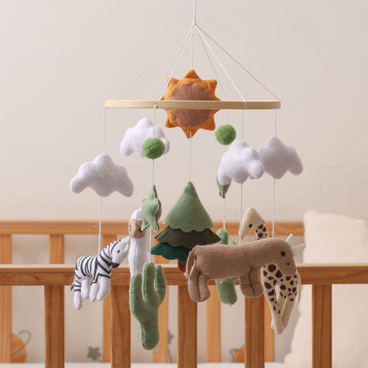 Mobile bébé soleil et forêt